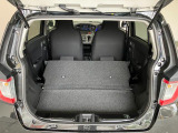 お客様にぴったりなおクルマをお選びいただけますように様々な展示車をご用意致しております!ダイハツの軽自動車だけではなく、他メーカー車やコンパクトカー・ミニバンなども数多く取り揃えております!