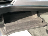 車両の詳細、ご質問につきましては、営業スタッフまでお気軽にご連絡下さいませ。遠方のお客様には実車の詳細動画送信も承ります。お問合せをお待ち致しております。
