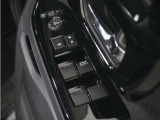 ◆パワーウィンドウスイッチ◆運転席から全席の窓の開閉操作を行うことが出来いつでも換気ができます!