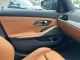 国道246号線沿い、南町田グランベリーパーク駅すぐ。BMW Premium Selection 東名横浜/〒194-0004 東京都町田市鶴間5-18-1