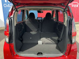 シートを倒せば大きい荷物も積むことができます!
