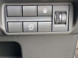 アイドリングストップスイッチ、運転支援操作スイッチです。