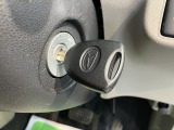 ご納車前に納車点検(法定12ヶ月点検相当)を実施し、基本性能に関わる機能や状態を徹底的に点検します。
