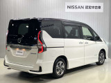 セレナ 1.2 e-POWER ハイウェイスターV 