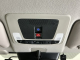 ホンダコネクトは事故や急病、あおり運転などのトラブル時に、ボタンひとつでオペレーターと通話でき、警察や消防への連携を迅速に行います。