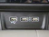 充電装置も充実です。