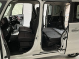 車が大好きなスタッフが心をこめて接客いたします。お客様一人一人のお車に対する思いや気持ちをうかがい、充実した時間が過ごせるよう努めます。