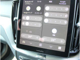 ステアリングヒーター、シートヒーター、ベンチレーション(冷却機能)を装備