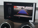 ●アウディ・マルチメディア・インターフェイスは、ナビゲーションやオーディオ機能だけでなく、車両の様々な設定が行える最先端のインターフェイスユニットです。