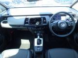 ☆内外装の清掃をCARクリーニング専門業者が施工いたしますので、奇麗・清潔♪に仕上がっております☆