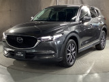 CX-5のアイデンティティは、デザイン、走り、室内、荷室、価格などを高次元でまとめたバランスの良さにあります!一芸で選ばせるSUVではなく、長く付き合うほど良さが分かるSUVなのです!