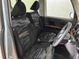 運転席広々