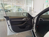 BMWプレミアムセレクション前橋では、高年式低走行モデルからMモデル、年式が経ちなかなかディーラーでは見かけないモデルまで幅広いラインナップで認定中古車を取り扱っております。品質に自信があります。