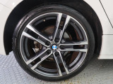 BMWならではの卓越した走りを支えるホイールと足回りです!