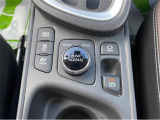 トヨタ ヤリスクロス 1.5ハイブリッドZ E-FOUR 4WD/純正ディスプレイナビゲーションオーディオ/バックモニター/ETC/シートヒーター/USB/サイドミラーヒーター/トヨタセーフティーセンス/ドラレコ