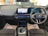 アウトバーンでの走行を見据えたBMWのブレーキシステムはもしもの時にもいち早くマシンを停止してくれます。