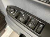 延長保証につきましてはお求めいただく車両によって保証料が異なりますので、当店スタッフまでお気軽にお問い合わせくださいませ。