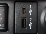USBポート付き!