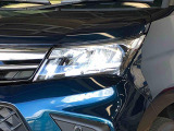 ☆オートライト機能☆車外の明るさに応じて自動的でヘッドランプを点灯および消灯します。夕暮れ時やトンネルなどで便利です!