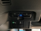 ETC車載器付。ETCが使用可能な道路通行料はキャッシュレスでスマートに走行できます。再セットアップして納車致します。