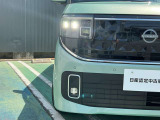 格好良いラインタイプのスモールランプに明るいLEDヘッドライトに悪天候でも安心のフォグランプ付です。オートライト付きで消し忘れも安心です。