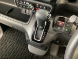 当店での販売車両は、車検整備はもちろん、車検残ありの車両でも点検整備をしっかり終わらせてからお客様へ引き渡し致しますので、安心してご購入いただけます♪