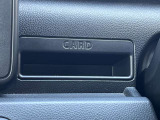 駐車券などを入れるのに便利です。