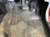 ダイハツディーラーでは「ダイハツ認定U-CAR」という基準を設け、車選びに詳しくないお客様でも「安心して選べる」をご提供しています。