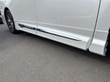 ご購入して頂いた車両は、ご納車前に、しっかり点検・整備してからの、ご納車になります。点検箇所は、エンジンオイル交換・ワイパーゴム・ブレーキ点検・調整・その他を確認のうえ、ご納車いたします。