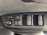 運転席ドアスイッチ