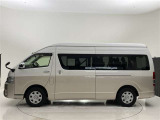 当社の車両本体価格には、納車前の車検整備費用も含まれています。別途で支払う場合、点検費用も安くありません。やっぱりU-Carは総額でも比べる必要がありますね。
