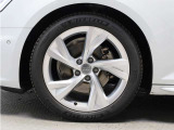 ■タイヤ245/40R18