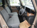納車前!車室内用♪抗菌・抗ウイルスコート施工!人にも車にも優しい安心成分で室内をコーティング!ウイルスや菌の増殖を防いで快適空間に。