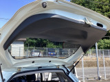 当社は車両をご購入された皆さまに、より快適なカーライフを過ごすためのサポートを実施しています。