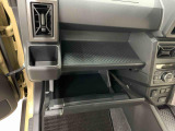 認定中古車はご購入から1年間・距離無制限の保証付き!(年式により6ケ月・距離無制限となります)