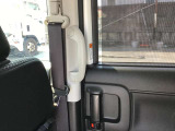 乗降時に嬉しいアシストグリップ