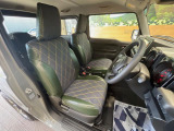 運転席シート廻りは使用感も少なく、良好な状態となっています。丁寧に使われていたことがよくわかりますね。
