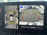 【アラウンドビューモニター】駐車時にまるで空から自分の車を見ているかのような映像を映し出して、安全に確認できる機能です!接触の危険が迫れば、表示や警告音で知らせてくれます!難しい駐車も楽々です!