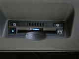 アンテナ分離型ETCです ETC本体は目立つところに設置していないのでデザイン的にも安全性も高いです 高速道路をご利用される方は必需品ですよ
