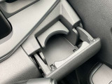 運転席用ドリンクホルダーです
