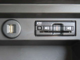 別途ETCを購入する必要はありません!ちょっとお得ですよね?納車後すぐの高速道路に乗って遠出もOK!