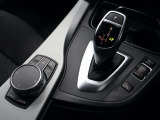 村内ブランドセレクション 府中センターは、グループ正規ディーラーからの下取り車のみをまで揃えております!東府中駅徒歩3分!!お気軽にお越し下さい!!
