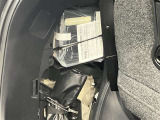 【パンク修理キット剤】こちらのお車にはパンク修理キット剤ついております♪
