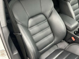 弊社は全車屋内展示のショールームで車両の品質を徹底管理してお車を管理しております。