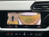 リアビューカメラ&コーナーセンサー前後装備 MMIナビゲーション搭載 地図データ最新版にアップデート後ご納車させていただきますのでご安心くださいませ。