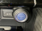 一度使うと病みつきアイテムの一つ「スマートキー」!スマートキーなのでエンジンかけるのも楽チン!ドアの鍵の開け閉めラクラク♪