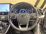ステアリングスイッチ搭載!手を離さずに手元のスイッチでさまざまな操作が可能。運転中、視線をそらさなくても操作ができて安全です!