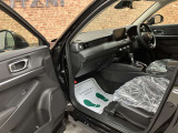 ■POINT■写真で見るよりも現車を 現車をみると写真で見ていたイメージとは少し違う部分もございます。また写真ではわからなかった車の魅力にも気づくことができるので、ぜひご来店ください!