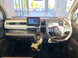 ■ 運転席まわりの装備 &rArr;