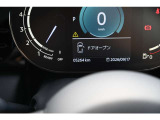世代ごとに変わって来てはいるものの、ベースは丸形メーターが基調です。高いデザイン性を追求した結果がこのデザイン!